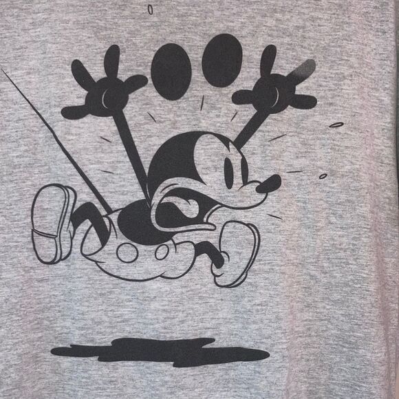 DISNEY Mickey Mouse Screaming Running Shirt Gray with Black Graphic Mens Large - Picture 2 of 8
